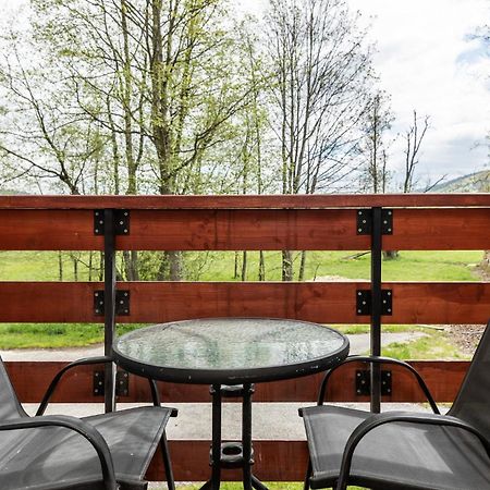 Udanypobyt Apartamenty Przy Dolinach E I F Kościelisko Exterior foto