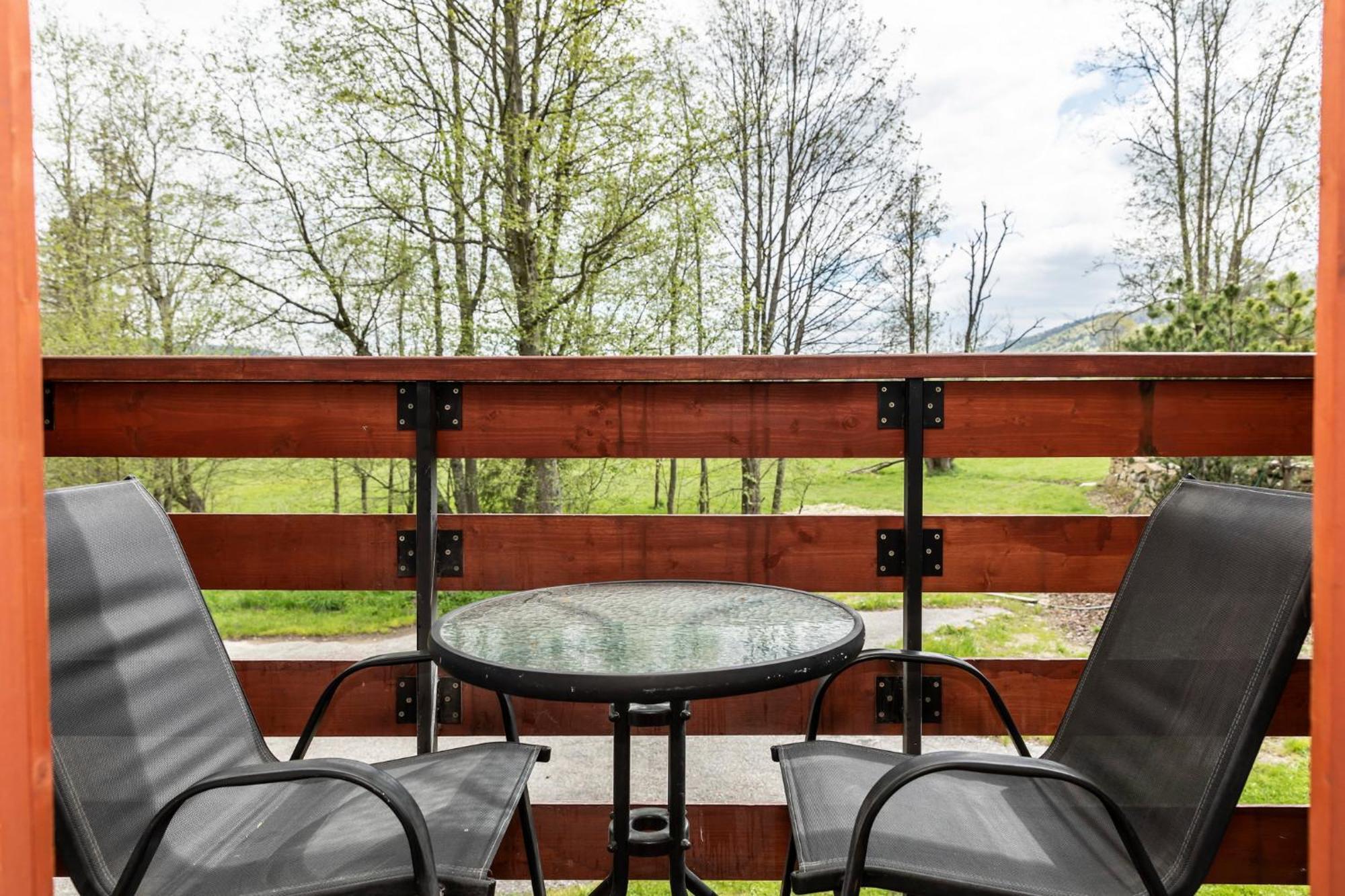 Udanypobyt Apartamenty Przy Dolinach E I F Kościelisko Exterior foto