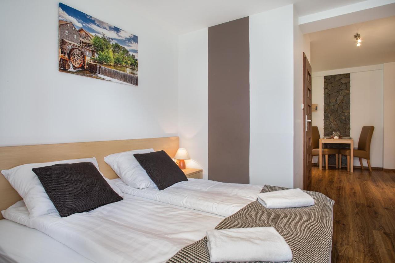 Udanypobyt Apartamenty Przy Dolinach E I F Kościelisko Exterior foto
